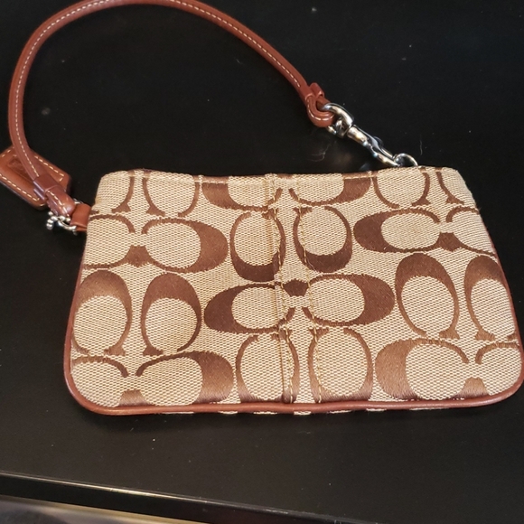 Coach wallet bag